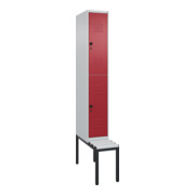 C+P Doppelstock-Spind Classic PLUS, Bank, 1 Abteil, 2120x300x815mm, 7035/3003 Verschluss Sicherheits-Drehriegel Sitzbanktyp untergebaut Material Sitzfläche Kunststoff