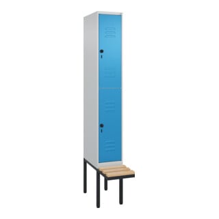 C+P Doppelstock-Spind Classic PLUS, Bank, 1 Abteil, 2120x300x815mm, 7035/5012 Verschluss Sicherheits-Drehriegel Sitzbanktyp auskragend Material Sitzfläche Buche-Hartholz