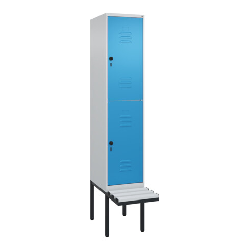 C+P Doppelstock-Spind Classic PLUS, Bank, 1 Abteil, 2120x400x815mm, 7035/5012 Verschluss Sicherheits-Drehriegel Sitzbanktyp auskragend Material Sitzfläche Kunststoff