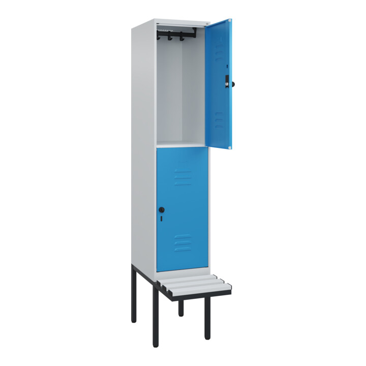 C+P Doppelstock-Spind Classic PLUS, Bank, 1 Abteil, 2120x400x815mm, 7035/5012 Verschluss Sicherheits-Drehriegel Sitzbanktyp auskragend Material Sitzfläche Kunststoff