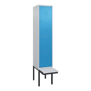 C+P Doppelstock-Spind Classic PLUS, Bank, 1 Abteil, 2120x400x815mm, 7035/5012 Verschluss Zylinderschloss Sitzbanktyp auskragend Material Sitzfläche Kunststoff