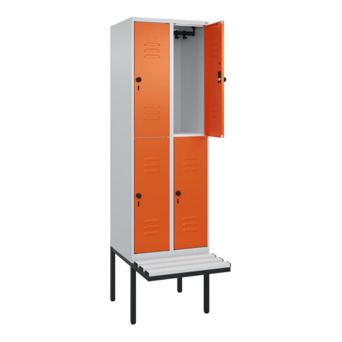 C+P Doppelstock-Spind Classic PLUS, Bank, 2 Abteile, 2120x600x815mm, 7035/2004 Verschluss Sicherheits-Drehriegel Sitzbanktyp auskragend Material Sitzfläche Kunststoff