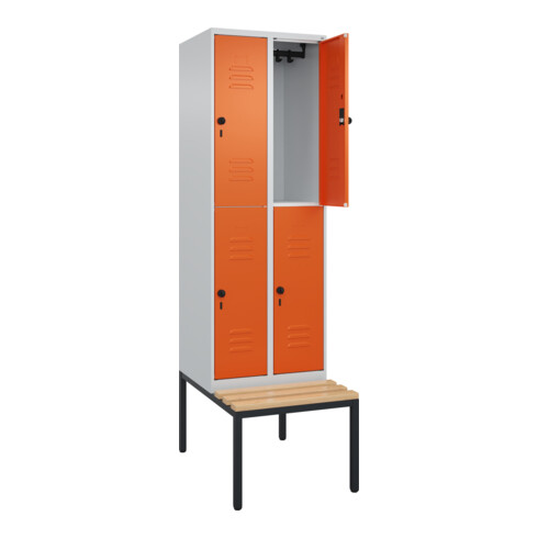 C+P Doppelstock-Spind Classic PLUS, Bank, 2 Abteile, 2120x600x815mm, 7035/2004 Verschluss Sicherheits-Drehriegel Sitzbanktyp untergebaut Material Sitzfläche Buche-Hartholz