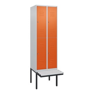C+P Doppelstock-Spind Classic PLUS, Bank, 2 Abteile, 2120x600x815mm, 7035/2004 Verschluss Zylinderschloss Sitzbanktyp auskragend Material Sitzfläche Kunststoff