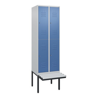 C+P Doppelstock-Spind Classic PLUS, Bank, 2 Abteile, 2120x600x815mm, 7035/5023 Verschluss Zylinderschloss Sitzbanktyp auskragend Material Sitzfläche Kunststoff
