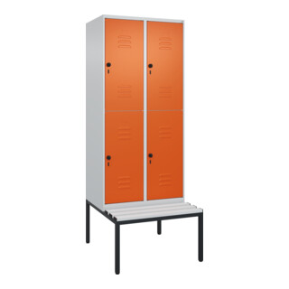 C+P Doppelstock-Spind Classic PLUS, Bank, 2 Abteile, 2120x800x815mm, 7035/2004 Verschluss Sicherheits-Drehriegel Sitzbanktyp untergebaut Material Sitzfläche Kunststoff