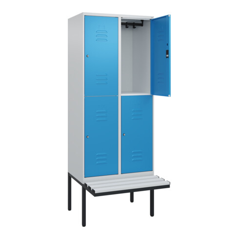 C+P Doppelstock-Spind Classic PLUS, Bank, 2 Abteile, 2120x800x815mm, 7035/5012 Verschluss Zylinderschloss Sitzbanktyp auskragend Material Sitzfläche Kunststoff