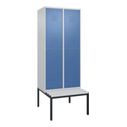 C+P Doppelstock-Spind Classic PLUS, Bank, 2 Abteile, 2120x800x815mm, 7035/5023 Verschluss Zylinderschloss Sitzbanktyp untergebaut Material Sitzfläche Kunststoff