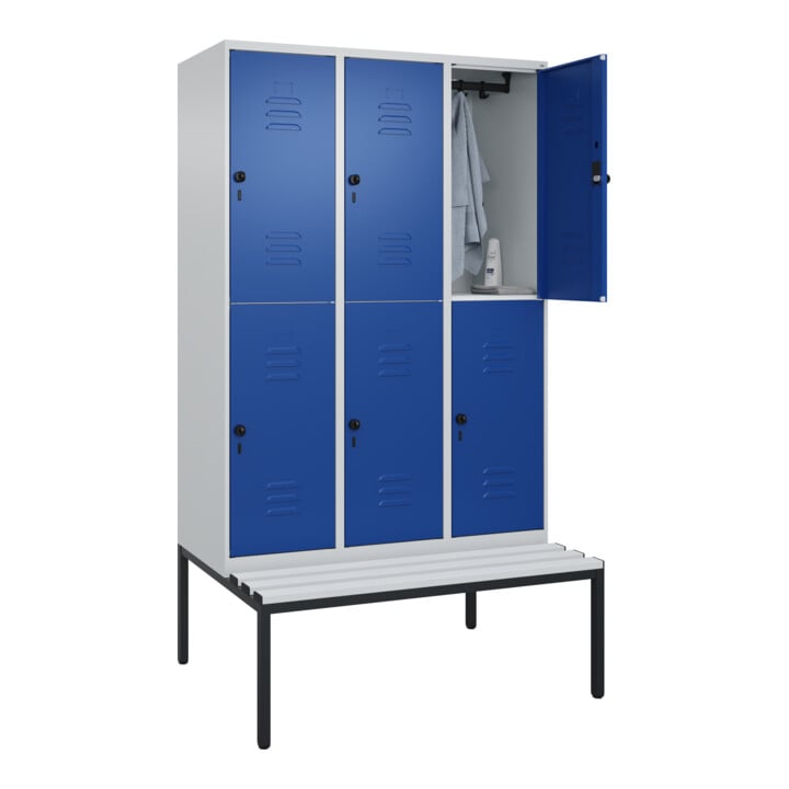 C+P Doppelstock-Spind Classic PLUS, Bank, 3 Abteile, 2120x1200x815mm, 7035/5010 Verschluss Sicherheits-Drehriegel Sitzbanktyp untergebaut Material Sitzfläche Kunststoff