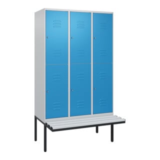 C+P Doppelstock-Spind Classic PLUS, Bank, 3 Abteile, 2120x1200x815mm, 7035/5012 Verschluss Zylinderschloss Sitzbanktyp auskragend Material Sitzfläche Kunststoff