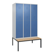 C+P Doppelstock-Spind Classic PLUS, Bank, 3 Abteile, 2120x1200x815mm, 7035/5023 Verschluss Zylinderschloss Sitzbanktyp untergebaut Material Sitzfläche Buche-Hartholz
