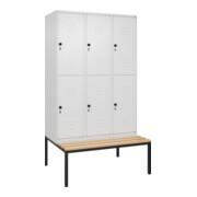 C+P Doppelstock-Spind Classic PLUS, Bank, 3 Abteile, 2120x1200x815mm, 9016/9016 Verschluss Sicherheits-Drehriegel Sitzbanktyp untergebaut Material Sitzfläche Buche-Hartholz