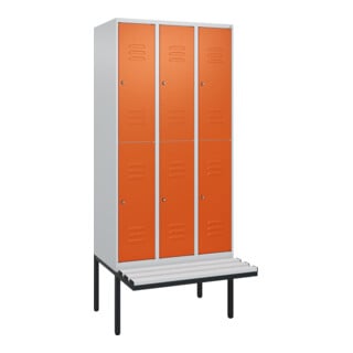 C+P Doppelstock-Spind Classic PLUS, Bank, 3 Abteile, 2120x900x815mm, 7035/2004 Verschluss Zylinderschloss Sitzbanktyp auskragend Material Sitzfläche Kunststoff