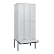 C+P Doppelstock-Spind Classic PLUS, Bank, 3 Abteile, 2120x900x815mm, 7035/7035 Verschluss Zylinderschloss Sitzbanktyp auskragend Material Sitzfläche Kunststoff