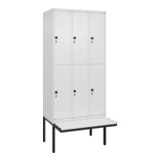 C+P Doppelstock-Spind Classic PLUS, Bank, 3 Abteile, 2120x900x815mm, 9016/9016 Verschluss Sicherheits-Drehriegel Sitzbanktyp auskragend Material Sitzfläche Kunststoff