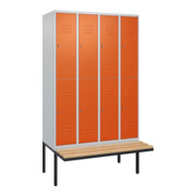 C+P Doppelstock-Spind Classic PLUS, Bank, 4 Abteile, 2120x1200x815mm, 7035/2004 Verschluss Zylinderschloss Sitzbanktyp auskragend Material Sitzfläche Buche-Hartholz