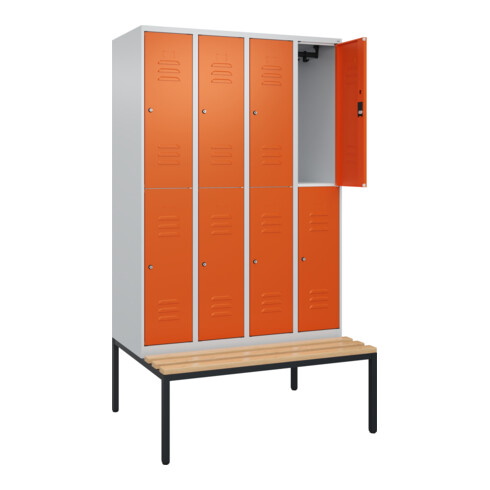 C+P Doppelstock-Spind Classic PLUS, Bank, 4 Abteile, 2120x1200x815mm, 7035/2004 Verschluss Zylinderschloss Sitzbanktyp untergebaut Material Sitzfläche Buche-Hartholz