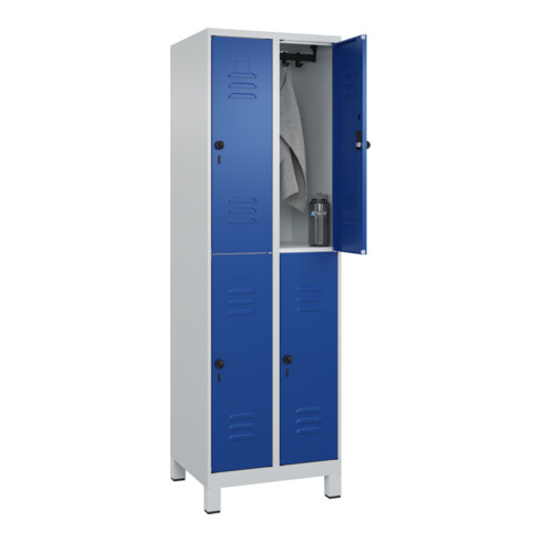 C+P Doppelstock-Spind Classic PLUS, Füße, 2 Abteile, 1950x600x500mm, 7035/5010