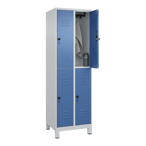 C+P Doppelstock-Spind Classic PLUS, Füße, 2 Abteile, 1950x600x500mm, 7035/5023