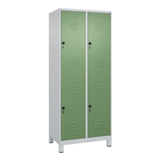 C+P Doppelstock-Spind Classic PLUS, Füße, 2 Abteile, 1950x800x500mm, 7035/6011