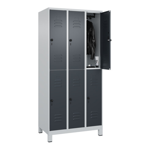 C+P Doppelstock-Spind Classic PLUS, Füße, 3 Abteile, 1950x900x500mm, 7035/7016