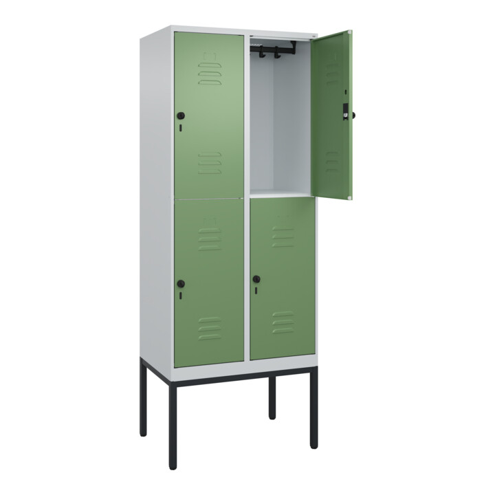 C+P Doppelstock-Spind Classic PLUS, Gestell, 2 Abteile, 2120x800x500mm, 7035/601 Verschluss Sicherheits-Drehriegel Front RAL 6011 Resedagrün