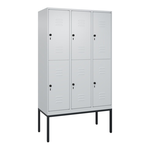 C+P Doppelstock-Spind Classic PLUS, Gestell, 3 Abteile, 2120x1200x500mm, 7035/70 Verschluss Sicherheits-Drehriegel Front RAL 7035 Lichtgrau