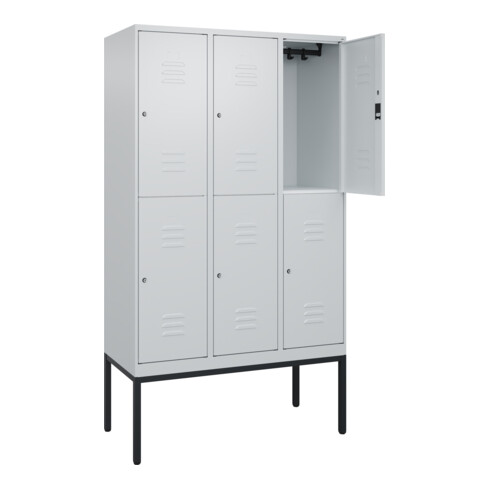 C+P Doppelstock-Spind Classic PLUS, Gestell, 3 Abteile, 2120x1200x500mm, 7035/70 Verschluss Zylinderschloss Front RAL 7035 Lichtgrau