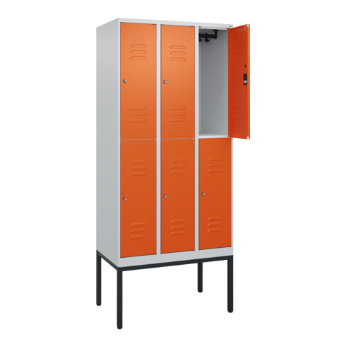 C+P Doppelstock-Spind Classic PLUS, Gestell, 3 Abteile, 2120x900x500mm, 7035/200 Verschluss Zylinderschloss Front RAL 2004 Reinorange