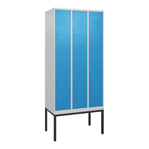 C+P Doppelstock-Spind Classic PLUS, Gestell, 3 Abteile, 2120x900x500mm, 7035/501 Verschluss Zylinderschloss Front RAL 5012 Lichtblau