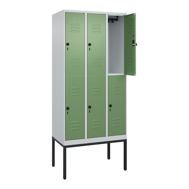 C+P Doppelstock-Spind Classic PLUS, Gestell, 3 Abteile, 2120x900x500mm, 7035/601 Verschluss Sicherheits-Drehriegel Front RAL 6011 Resedagrün