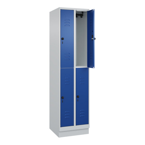 C+P Doppelstock-Spind Classic PLUS, Sockel, 2 Abteile, 1950x500x500mm, 7035/5010 Front RAL 5010 Enzianblau