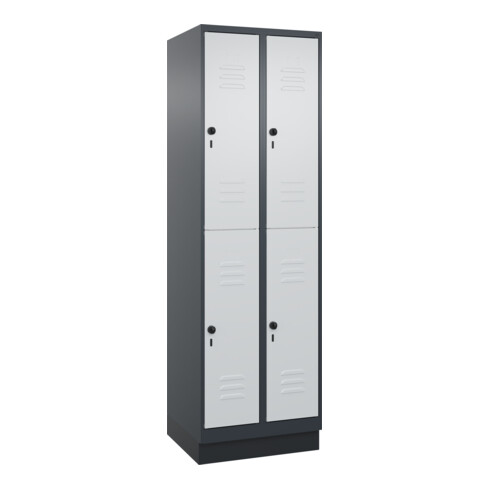 C+P Doppelstock-Spind Classic PLUS, Sockel, 2 Abteile, 1950x600x500mm, 7016/7035 Front RAL 7035 Lichtgrau