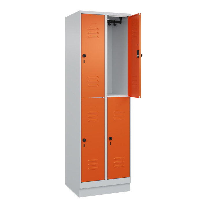 C+P Doppelstock-Spind Classic PLUS, Sockel, 2 Abteile, 1950x600x500mm, 7035/2004 Front RAL 2004 Reinorange