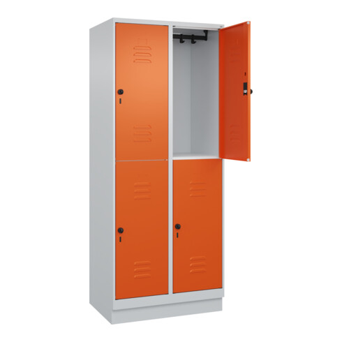 C+P Doppelstock-Spind Classic PLUS, Sockel, 2 Abteile, 1950x800x500mm, 7035/2004 Front RAL 2004 Reinorange