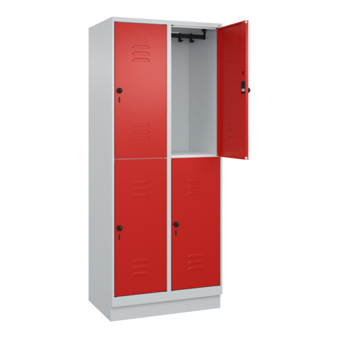 C+P Doppelstock-Spind Classic PLUS, Sockel, 2 Abteile, 1950x800x500mm, 7035/3020 Front RAL 3020 Verkehrsrot