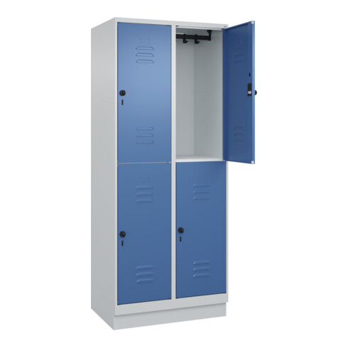 C+P Doppelstock-Spind Classic PLUS, Sockel, 2 Abteile, 1950x800x500mm, 7035/5023 Front RAL 5023 Fernblau
