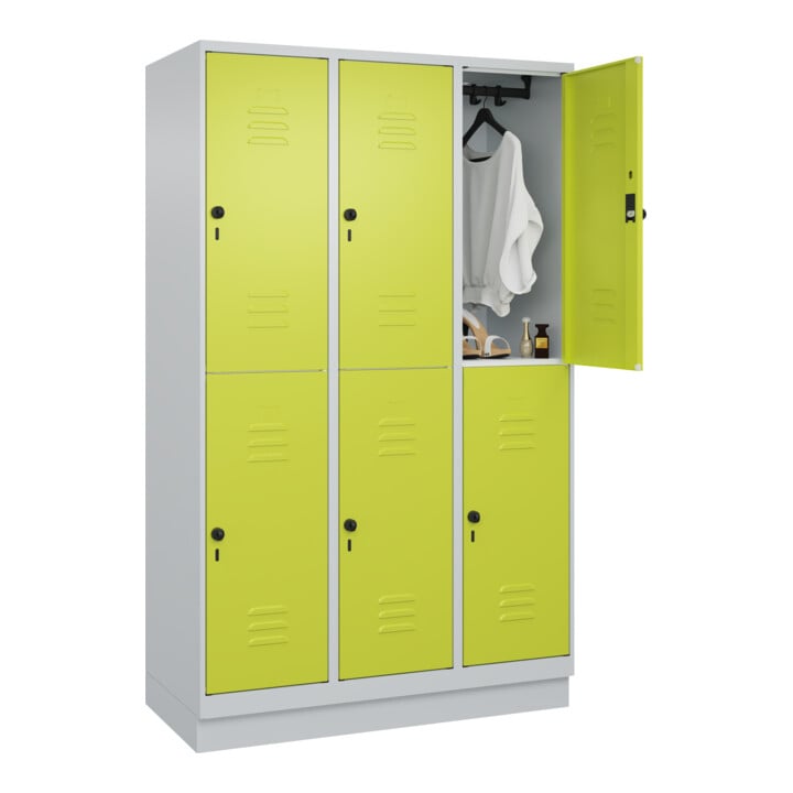 C+P Doppelstock-Spind Classic PLUS, Sockel, 3 Abteile, 1950x1200x500mm, 7035/002 Front 1108060 RDS Viridingrün