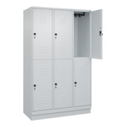C+P Doppelstock-Spind Classic PLUS, Sockel, 3 Abteile, 1950x1200x500mm, 7035/703 Front RAL 7035 Lichtgrau