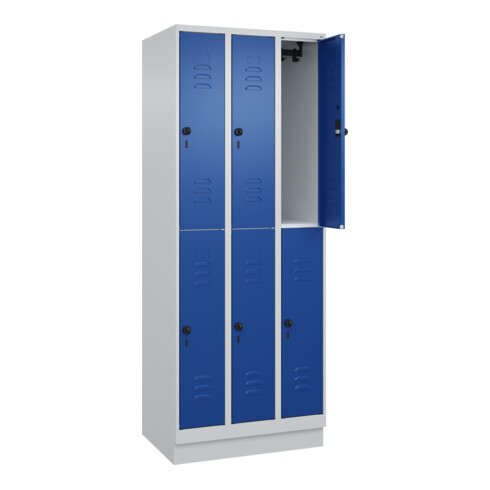 C+P Doppelstock-Spind Classic PLUS, Sockel, 3 Abteile, 1950x750x500mm, 7035/5010 Front RAL 5010 Enzianblau