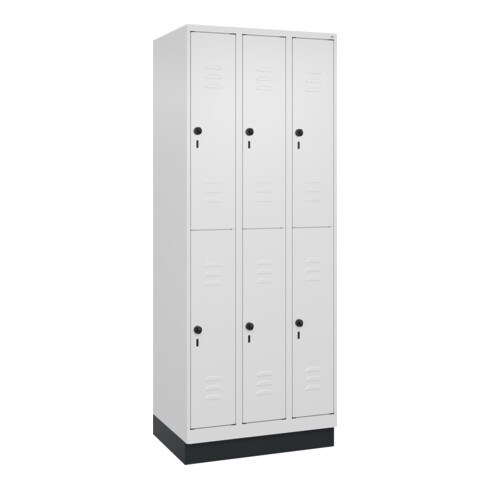 C+P Doppelstock-Spind Classic PLUS, Sockel, 3 Abteile, 1950x750x500mm, 9016/9016 Front RAL 9016 Verkehrsweiß