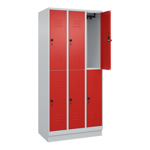 C+P Doppelstock-Spind Classic PLUS, Sockel, 3 Abteile, 1950x900x500mm, 7035/3020 Front RAL 3020 Verkehrsrot