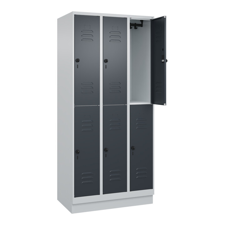C+P Doppelstock-Spind Classic PLUS, Sockel, 3 Abteile, 1950x900x500mm, 7035/7016 Front RAL 7016 Anthrazitgrau