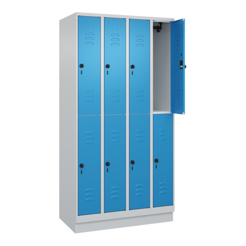C+P Doppelstock-Spind Classic PLUS, Sockel, 4 Abteile, 1950x1000x500mm, 7035/501 Front RAL 5012 Lichtblau