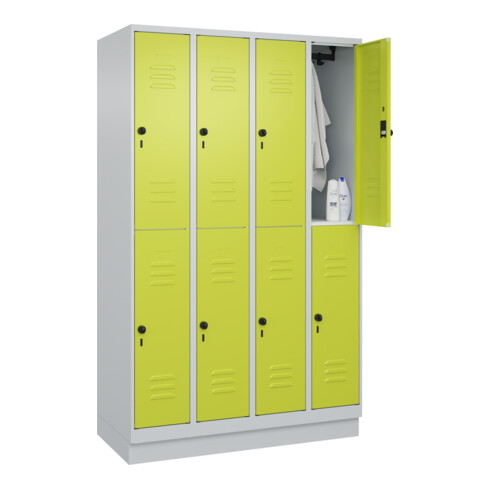 C+P Doppelstock-Spind Classic PLUS, Sockel, 4 Abteile, 1950x1200x500mm, 7035/002 Front 1108060 RDS Viridingrün