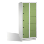 C+P Fächerschrank Classic auf Sockel 10 Fächer Front Resedagrün Korpus Lichtgrau