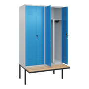 C+P PSA Doppel-Spind Classic PLUS, Bank, 4 Abteile, 2120x1200x815mm, 7035/5012 Verschluss Sicherheits-Drehriegel Sitzbanktyp auskragend Material Sitzfläche Buche-Hartholz