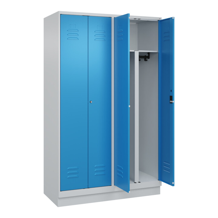 C+P PSA Doppel-Spind Classic PLUS, Sockel, 4 Abteile, 1950x1200x500mm, 7035/5012 Verschluss Zylinderschloss