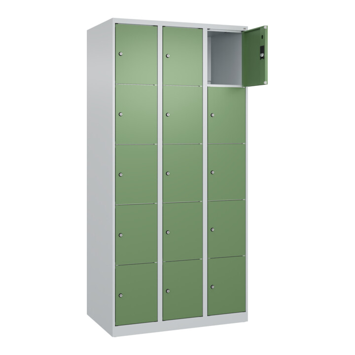 C+P Schließfachschrank Classic PLUS, 3 Abteile, 1850x900x500mm, 7035/6011 Innenhöhe Gefach oben (oberes 365 mm Front RAL 6011 Resedagrün