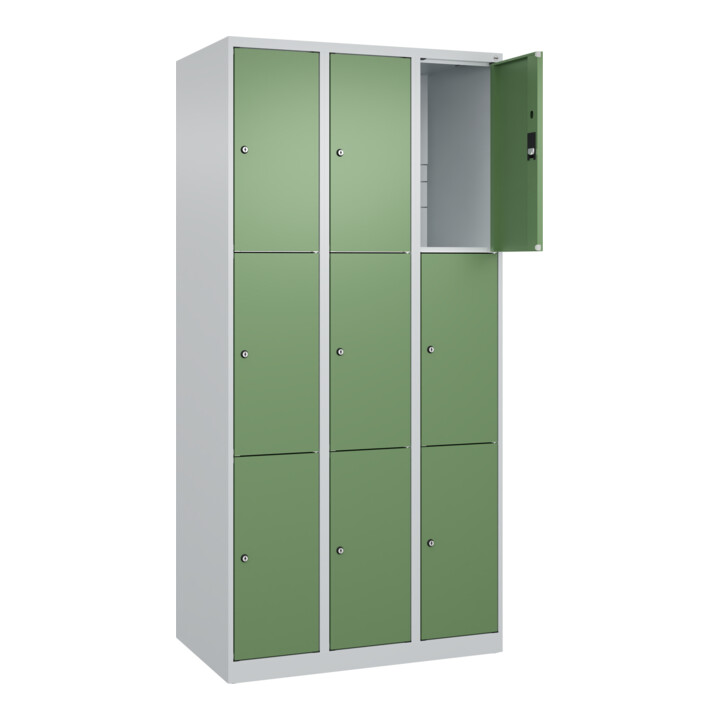 C+P Schließfachschrank Classic PLUS, 3 Abteile, 1850x900x500mm, 7035/6011 Innenhöhe Gefach oben (oberes 599 mm Front RAL 6011 Resedagrün